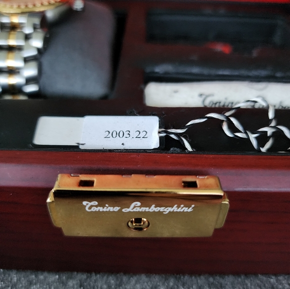 Lamborghini Watch - Picture 9 of 12